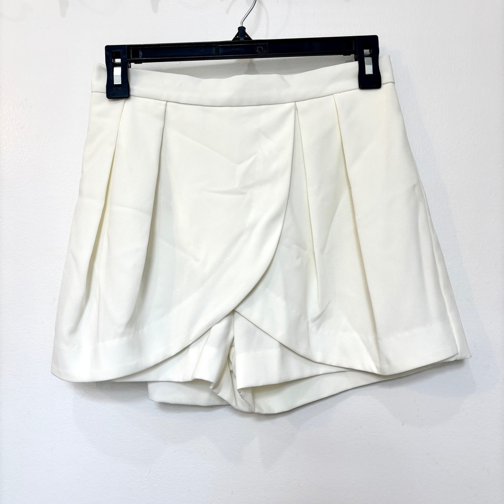 Anthropologie Bishop + Young Skort White Shorts Skirt High‎ Waste Zip Pleated XS